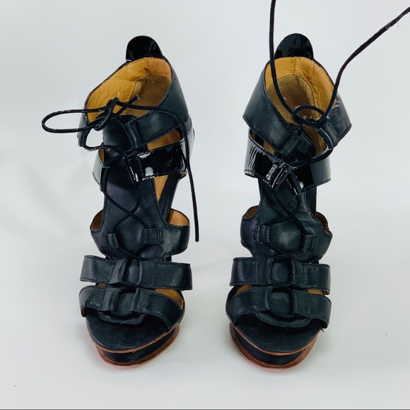 Lamb gladiator platform stiletto heels - Picture 2 of 3